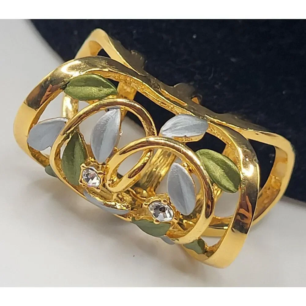 Beautiful Thick Leaves and Rhinestone Wide Ring Sz 5